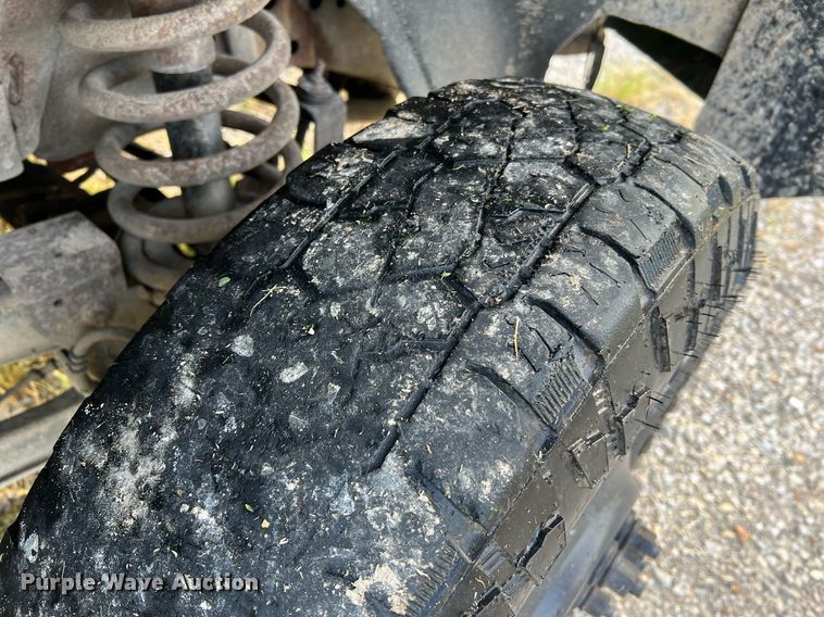 image for item NA9140 1995 Dodge Ram 3500 Laramie SLT  flatbed pickup truck