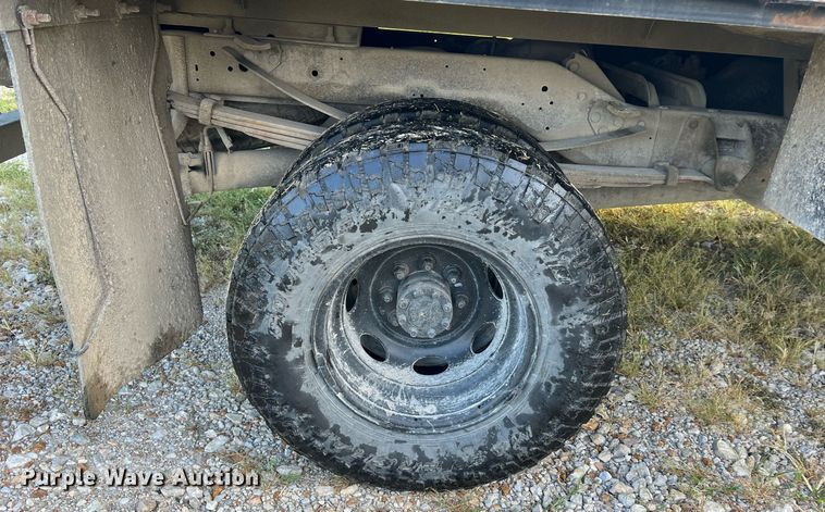 image for item NA9140 1995 Dodge Ram 3500 Laramie SLT  flatbed pickup truck