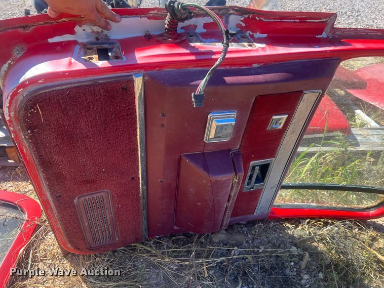 image for item NA9166 1986 Chevrolet  pickup parts