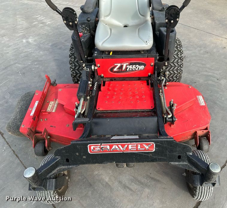 image for item NF9111 Gravely ZT2552HD  ZTR lawn mower