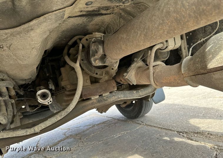 image for item NF9120 2008 Ford F550 Super Duty XL  truck cab and chassis