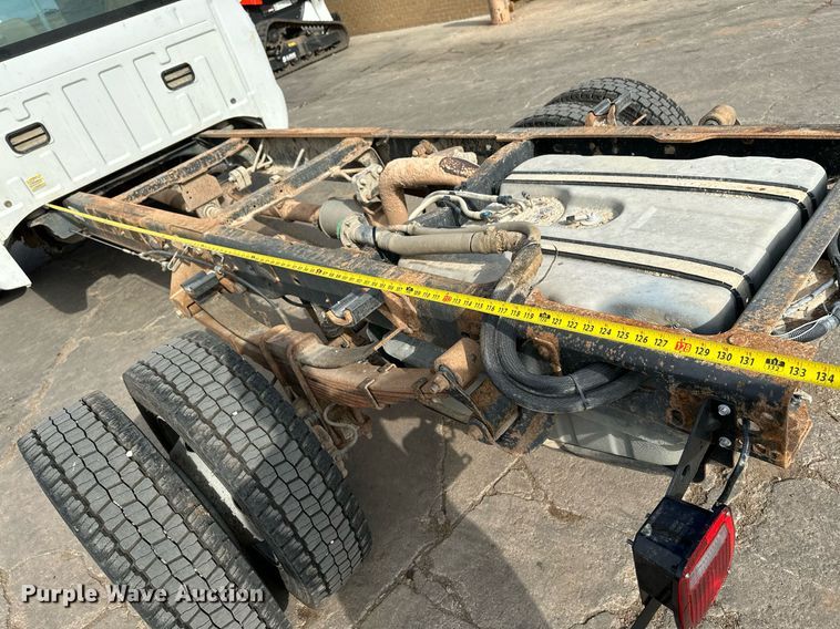 image for item NF9120 2008 Ford F550 Super Duty XL  truck cab and chassis