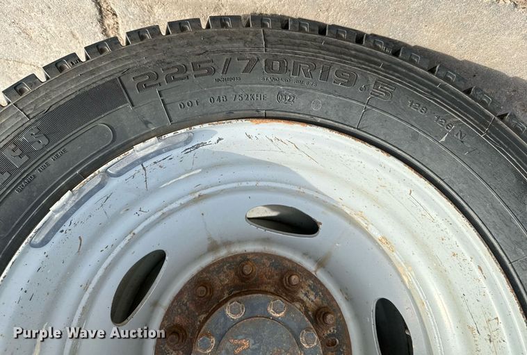 image for item NF9120 2008 Ford F550 Super Duty XL  truck cab and chassis