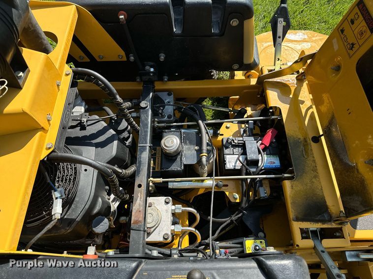 image for item NF9125 Hustler Super Z  ZTR lawn mower