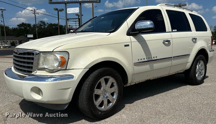 image for item NF9126 2008 Chrysler Aspen  SUV