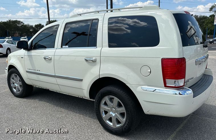 image for item NF9126 2008 Chrysler Aspen  SUV