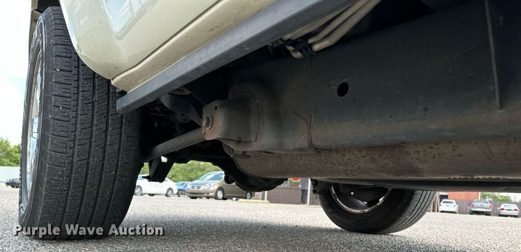 image for item NF9126 2008 Chrysler Aspen  SUV