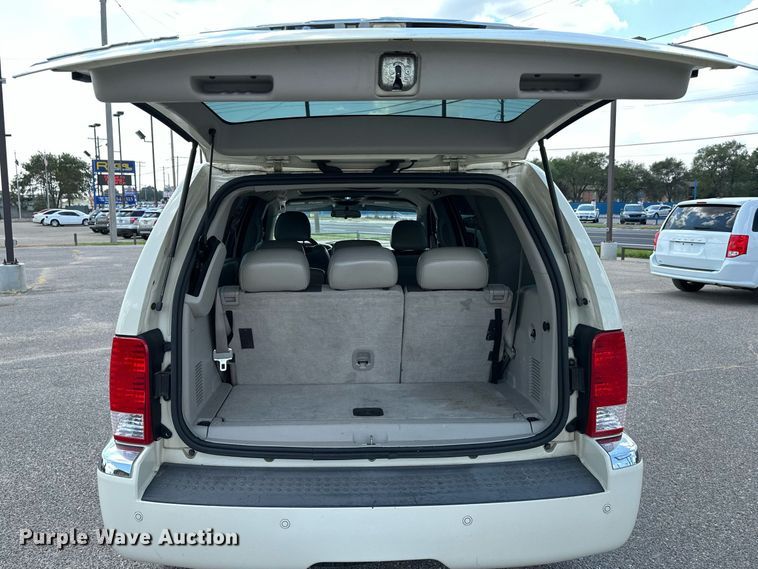 image for item NF9126 2008 Chrysler Aspen  SUV