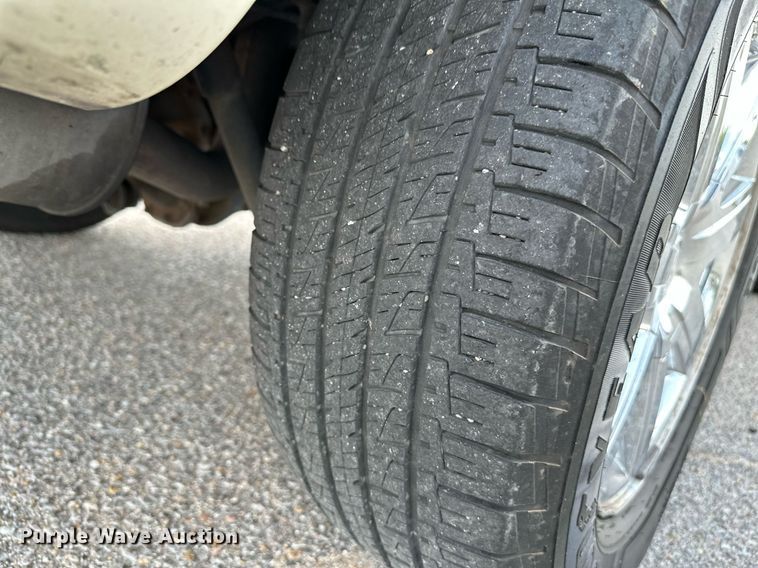 image for item NF9126 2008 Chrysler Aspen  SUV