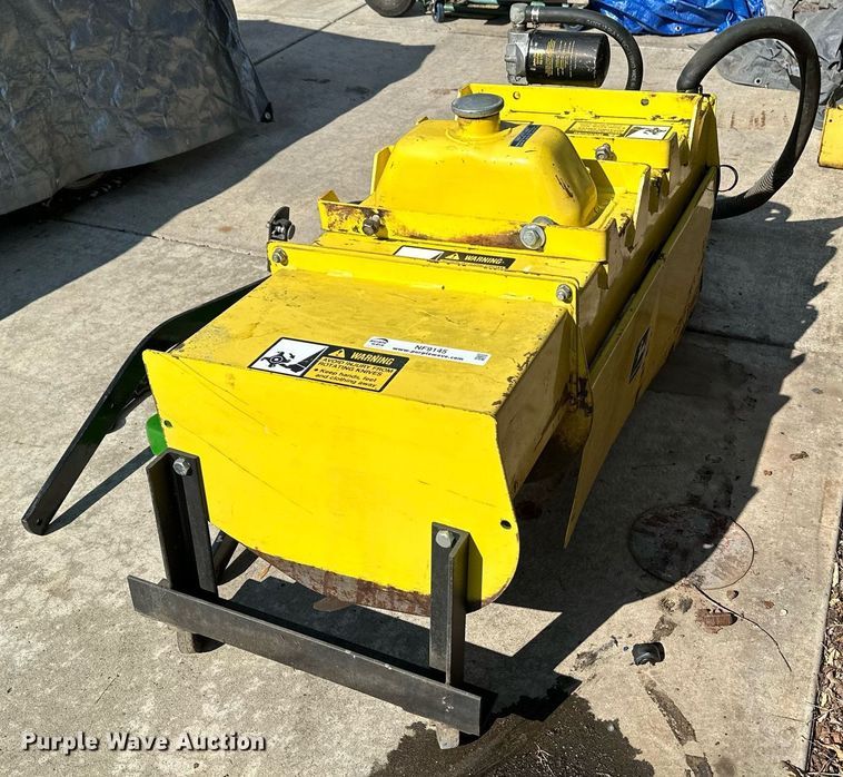 image for item NF9145 John Deere 261  tiller