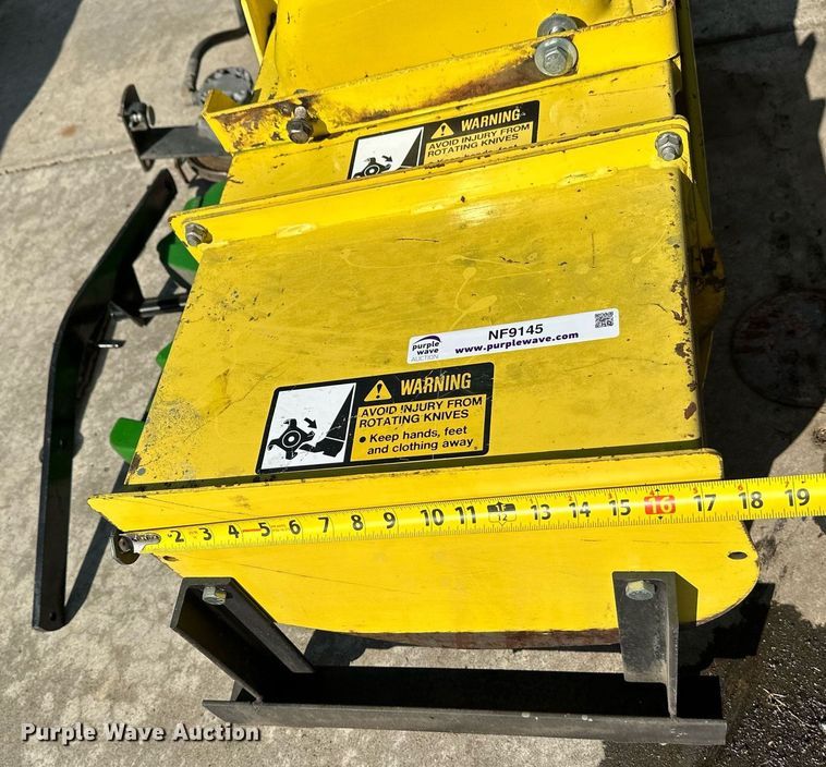 image for item NF9145 John Deere 261  tiller