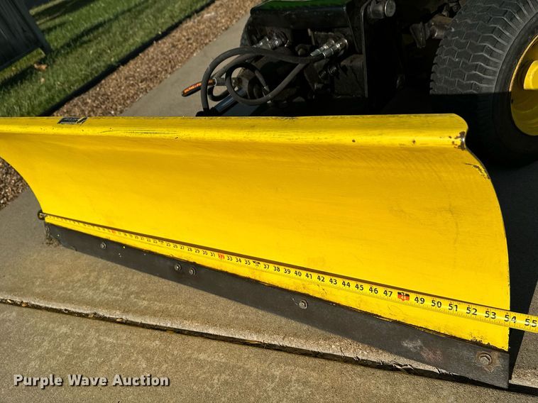 image for item NF9147 John Deere 318  lawn mower