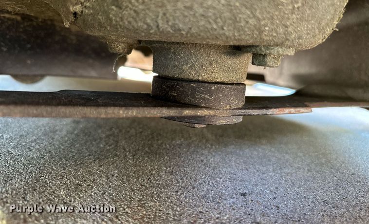 image for item NF9147 John Deere 318  lawn mower