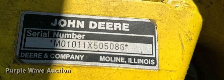 image for item NF9147 John Deere 318  lawn mower