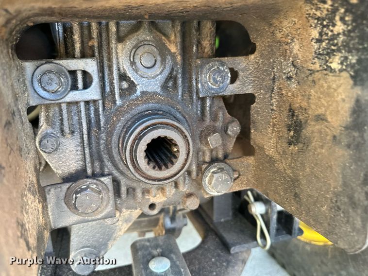 image for item NF9147 John Deere 318  lawn mower