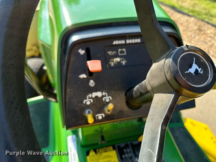 image for item NF9147 John Deere 318  lawn mower