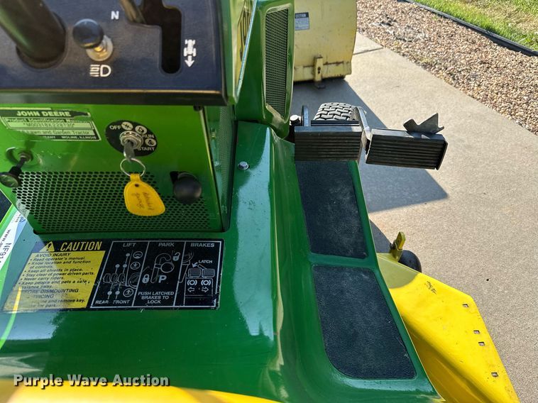 image for item NF9147 John Deere 318  lawn mower