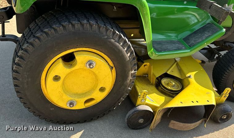 image for item NF9147 John Deere 318  lawn mower