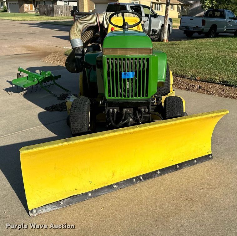 image for item NF9148 John Deere 318  lawn mower