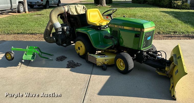 image for item NF9148 John Deere 318  lawn mower