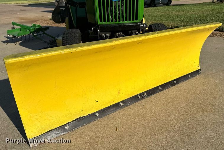 image for item NF9148 John Deere 318  lawn mower