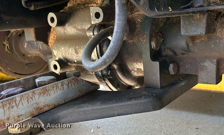 image for item NF9148 John Deere 318  lawn mower