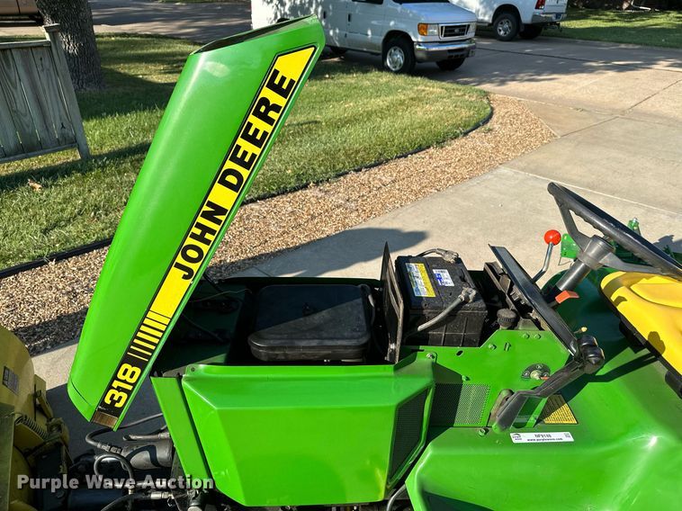 image for item NF9148 John Deere 318  lawn mower