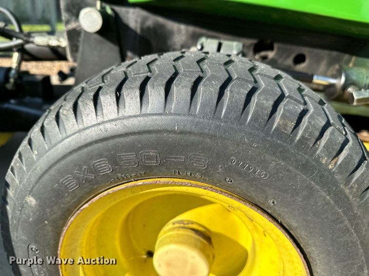 image for item NF9148 John Deere 318  lawn mower