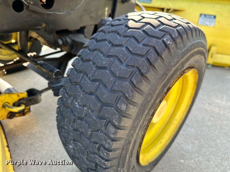 image for item NF9148 John Deere 318  lawn mower