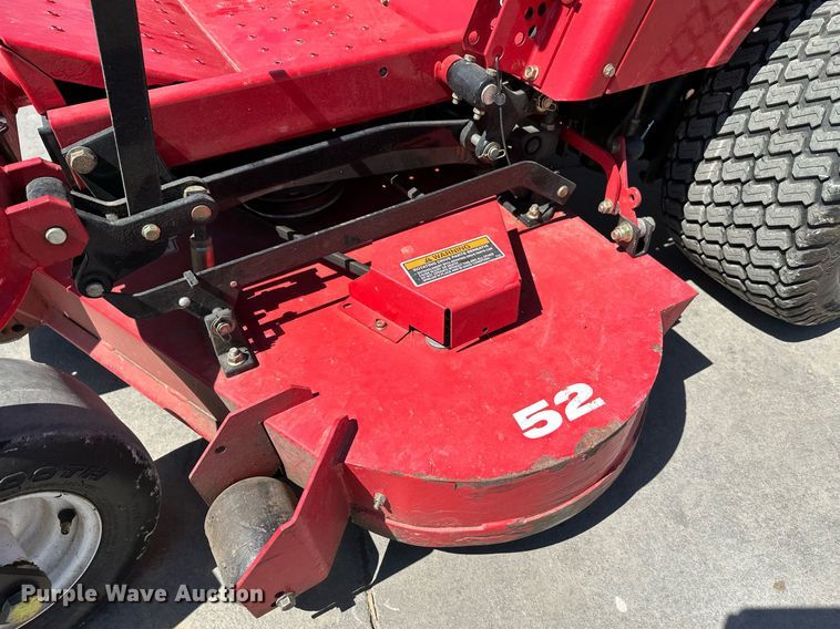 image for item NF9162 2015 Shivvers Country Clipper Edge XLT  ZTR lawn mower