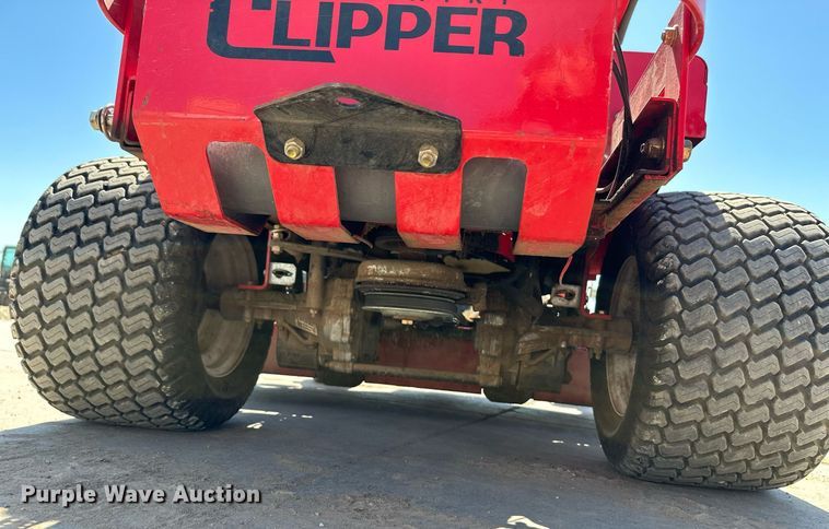 image for item NF9162 2015 Shivvers Country Clipper Edge XLT  ZTR lawn mower