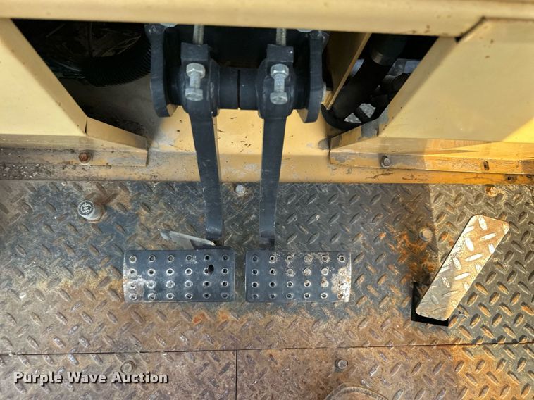 image for item NL9006 2010 Harlo HP6500  forklift