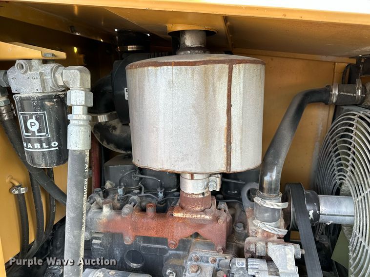 image for item NL9006 2010 Harlo HP6500  forklift