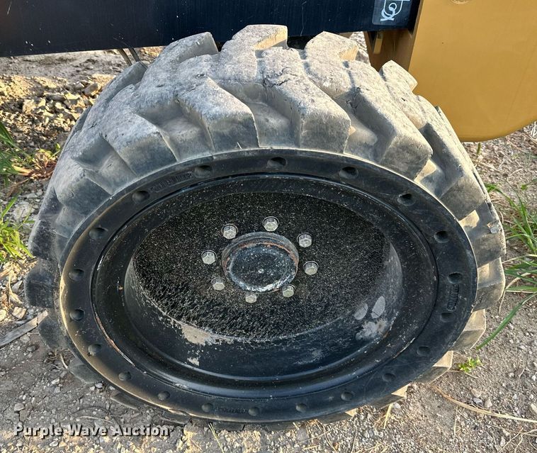 image for item NL9006 2010 Harlo HP6500  forklift