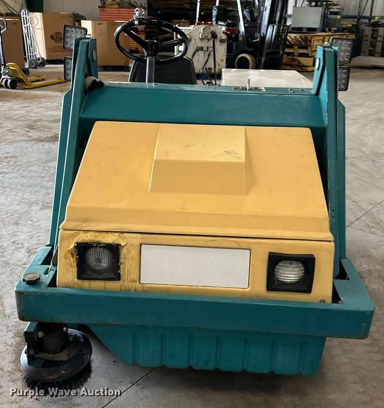 image for item NL9028 Tennant 235 sweeper