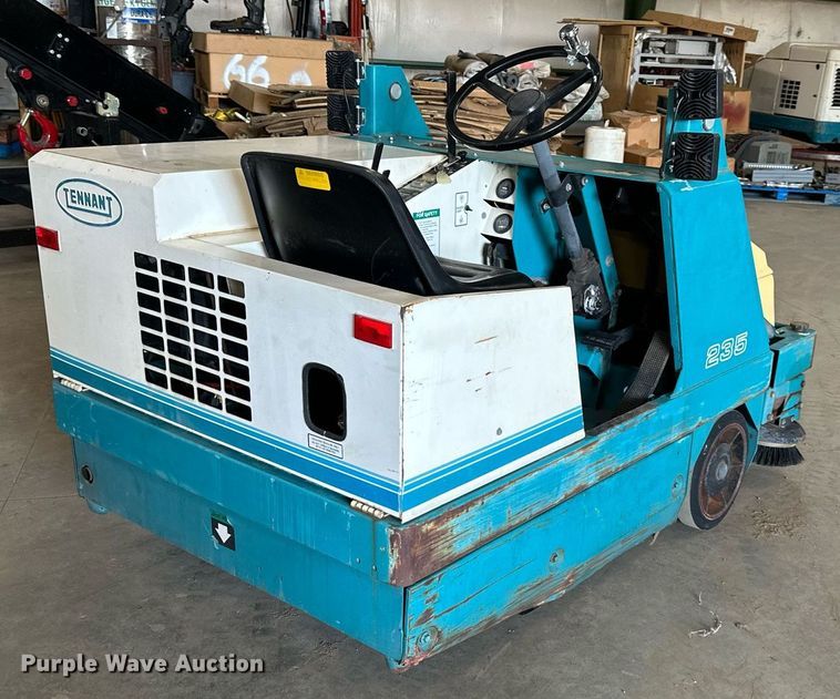 image for item NL9028 Tennant 235 sweeper