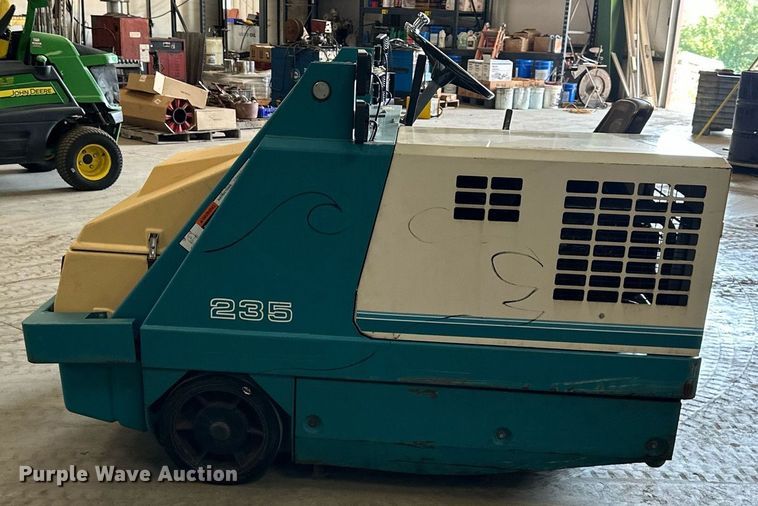 image for item NL9028 Tennant 235 sweeper