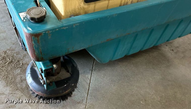 image for item NL9028 Tennant 235 sweeper