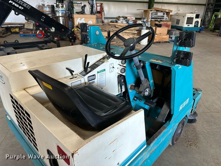 image for item NL9028 Tennant 235 sweeper