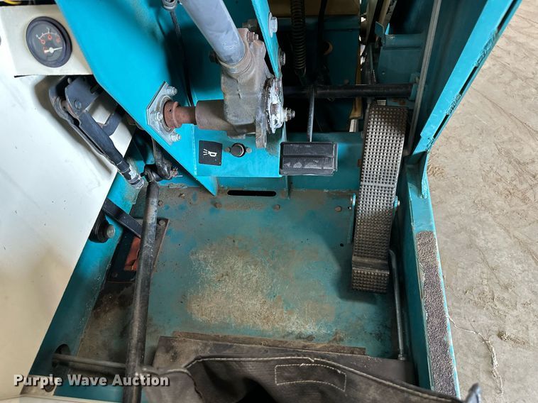 image for item NL9028 Tennant 235 sweeper