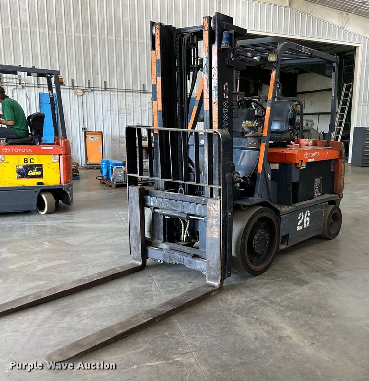 image for item NL9030 Toyota   7FBCU55 forklift
