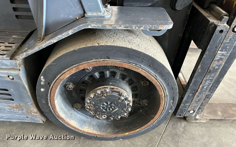 image for item NL9030 Toyota   7FBCU55 forklift