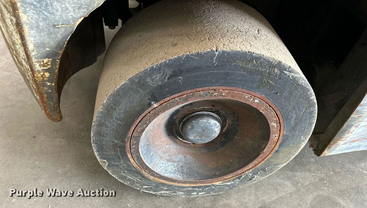 image for item NL9030 Toyota   7FBCU55 forklift