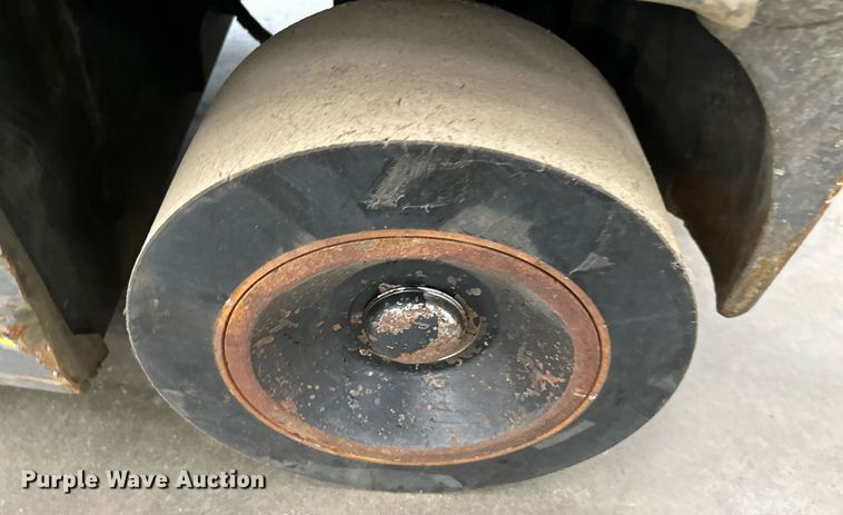 image for item NL9030 Toyota   7FBCU55 forklift