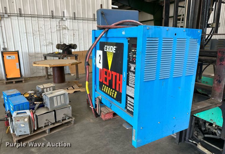 image for item NL9030 Toyota   7FBCU55 forklift