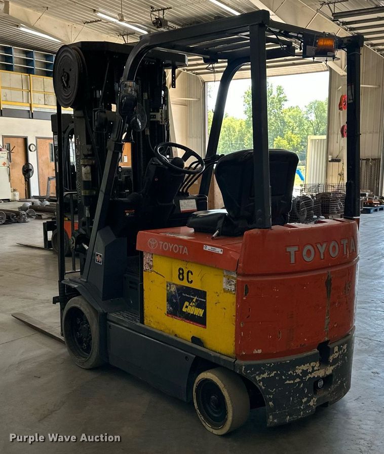 image for item NL9031 Toyota  7FBCHU25 forklift