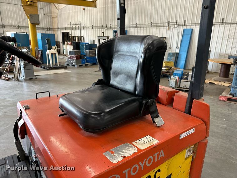 image for item NL9031 Toyota  7FBCHU25 forklift