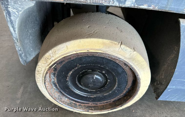 image for item NL9031 Toyota  7FBCHU25 forklift