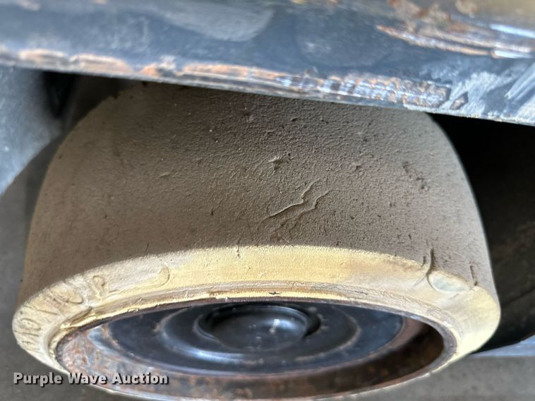 image for item NL9031 Toyota  7FBCHU25 forklift