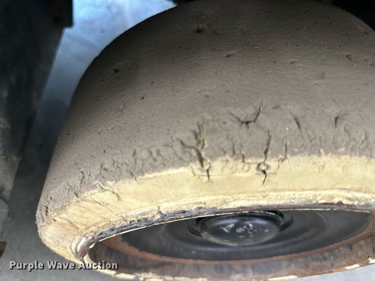 image for item NL9031 Toyota  7FBCHU25 forklift